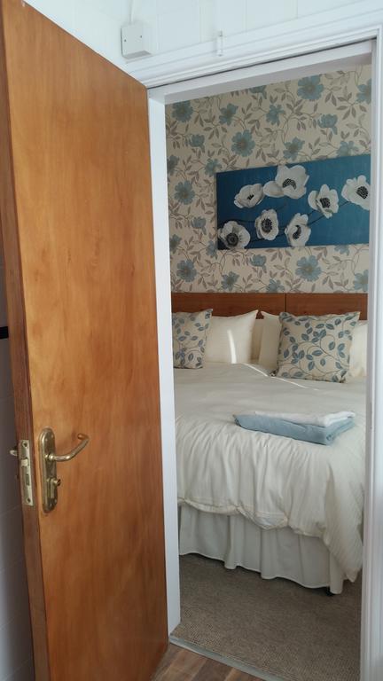 The Trevelyan Hotel Morecambe Bilik gambar